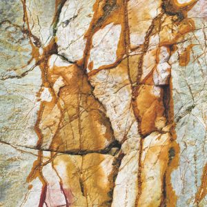 Image of rock at Caerfai beac Pembrokeshire